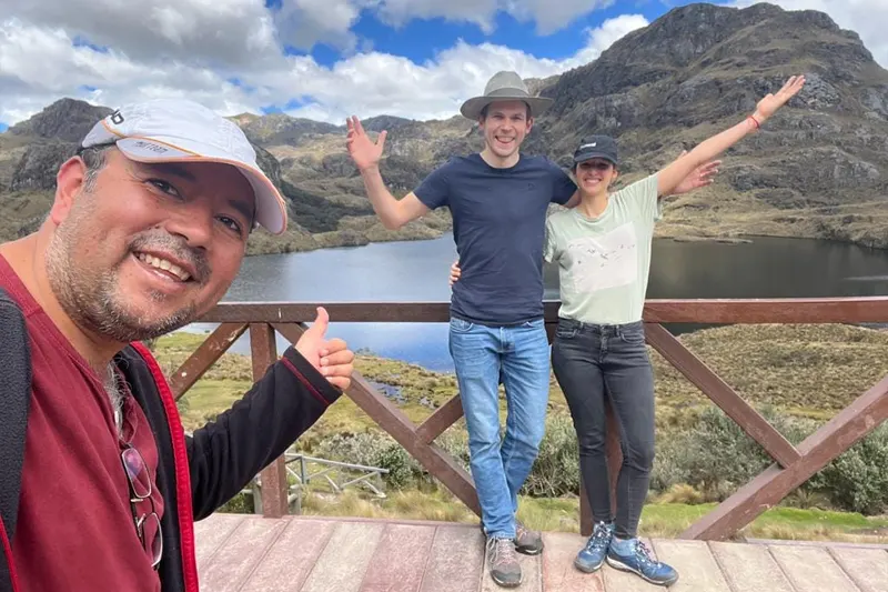 Marco Herrera with travelers at Cajas National Park near Cuenca, Ecuador