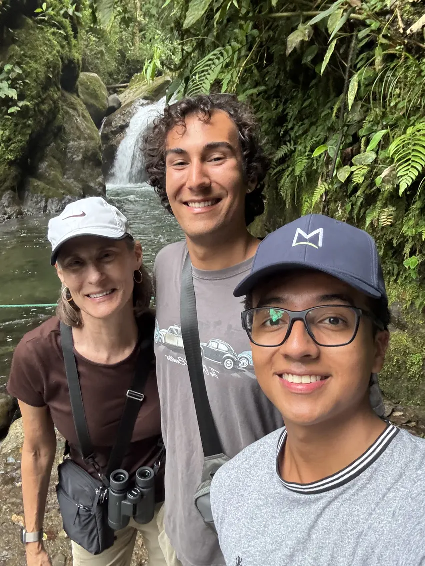 Misael Herrera Quito private tour guide